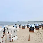 Moderne In In Strandnaehe Apartamento Klutz