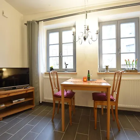 Apartment Lavish In Kl Tz With Nearby
