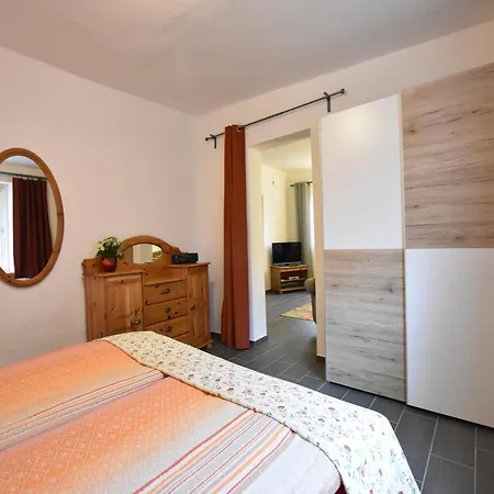 Apartment Lavish In Kl Tz With Nearby