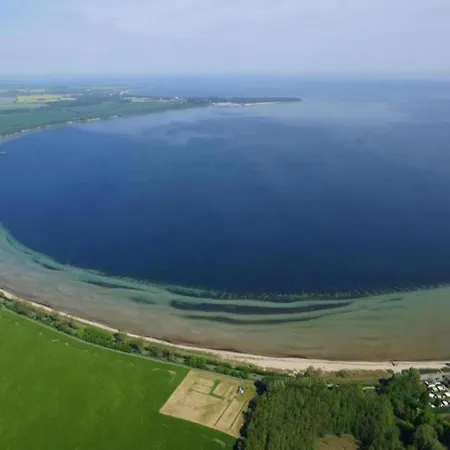 Moderne In In Strandnaehe *